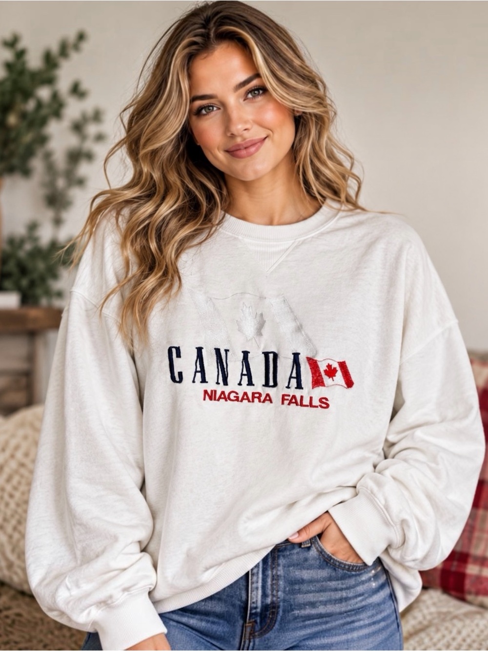 Canada Niagara Falls Embroidered Crewneck Sweatshirt Maple Leaf Souvenir Pullove